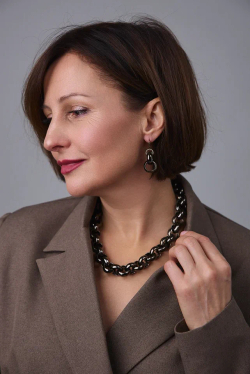 Серьги цепь ролло гигант, оттенок графит и золото