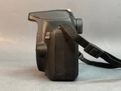 Canon EOS 4000D Body 20.000 кадров пробега