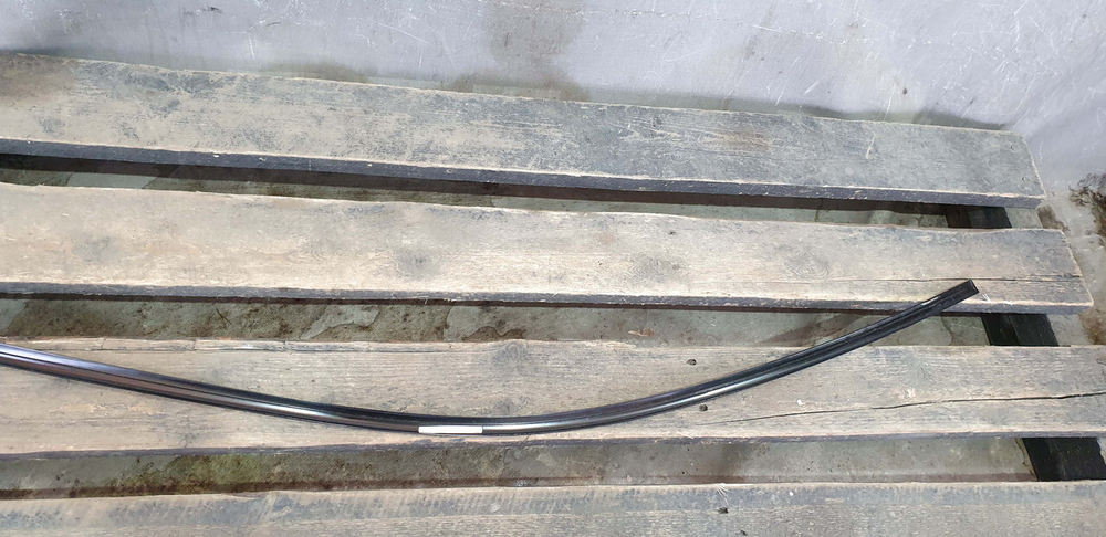 Молдинг двери передней левой Mercedes GLS (X166) 12-19 Б/У Оригинал A1667250182