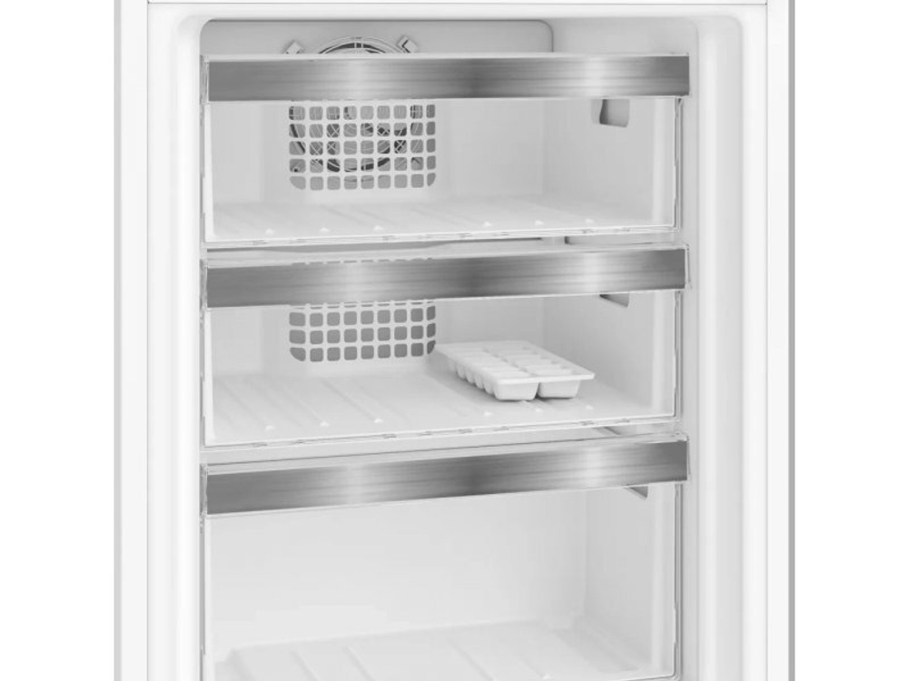 Встраиваемый холодильник Hotpoint HBH 20