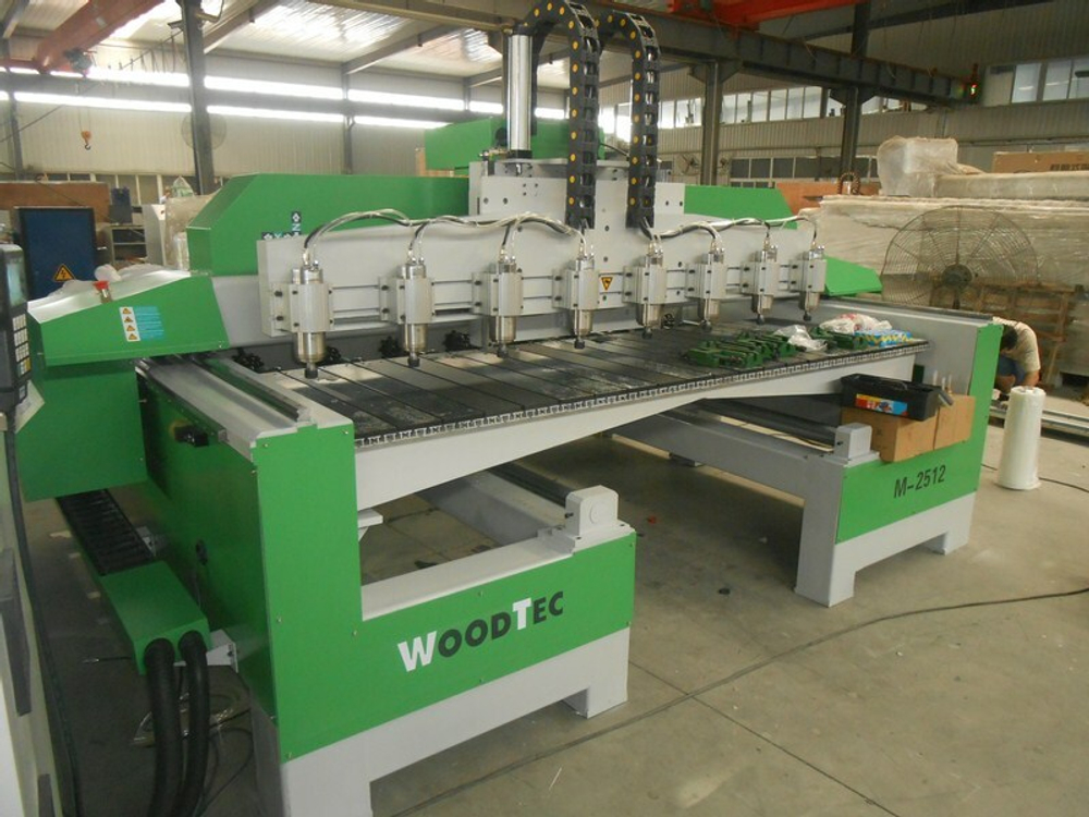 Фрезерно-гравировальный станок с ЧПУ WoodTec T-2512x8