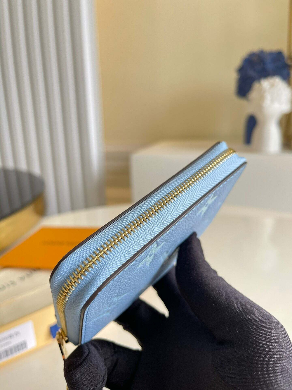 Louis Vuitton Zippy Coin Purse