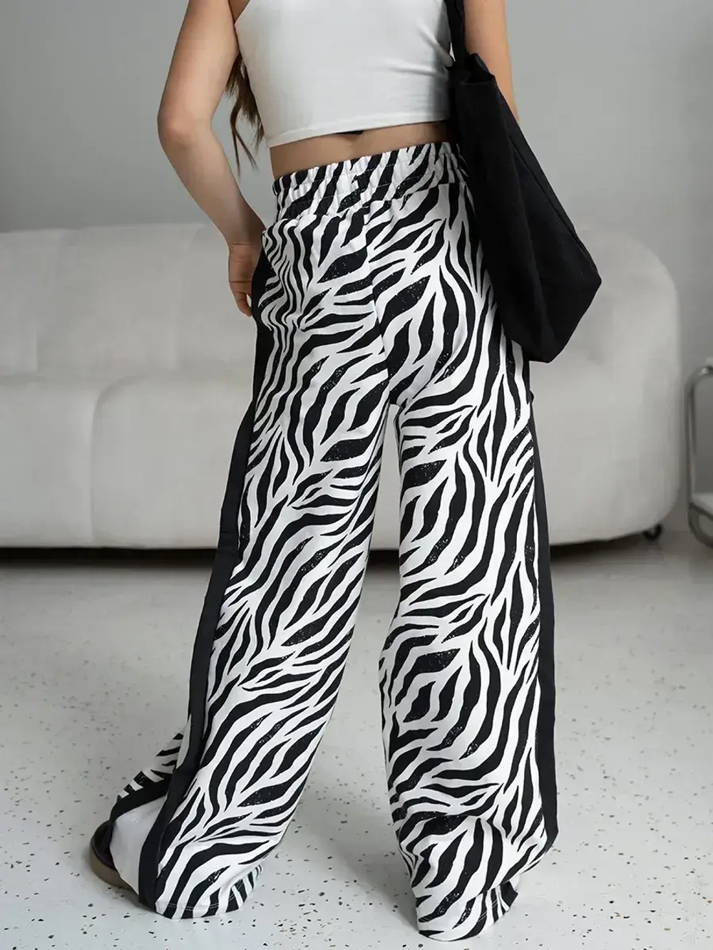 Брюки для девочки на осень