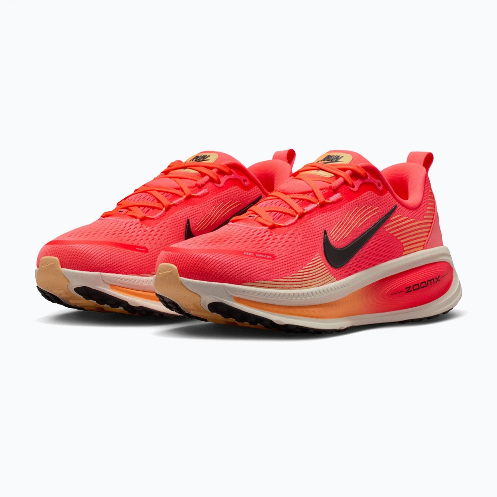 Женские Кроссовки для бега Nike Vomero 18 Hot lava/chalk/orange pulse/black