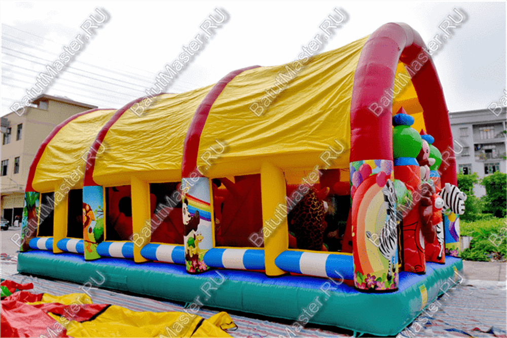 Надувной батут "Зверята с крышей 3" со скалодромом, 11*8*6 м
