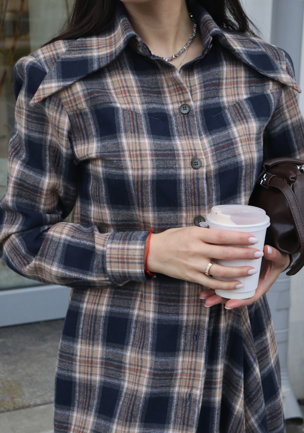 Рубашка с острым воротником в клетку из шерсти