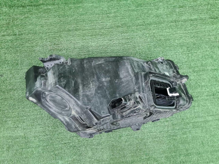 Фара левая Mercedes GLC X253 (2019-2022) LED