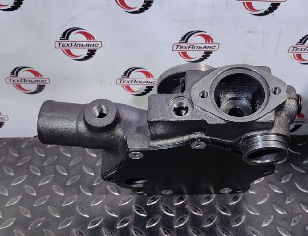Водяная помпа 6206-61-1204