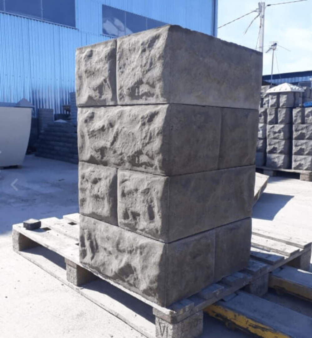 Блок наборный BN-10 "колотый камень" 50см*50см/20см