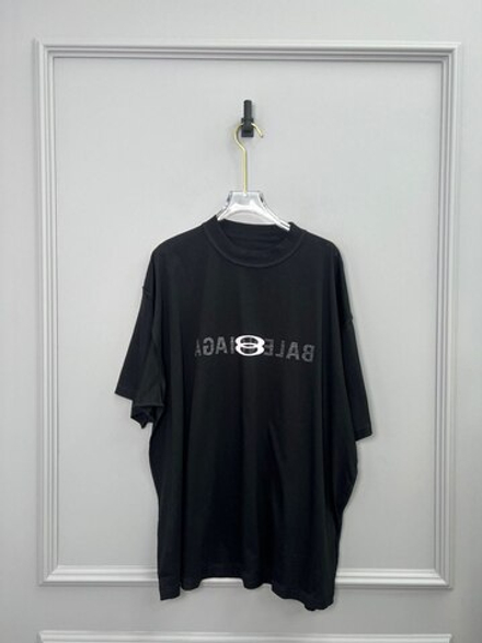 Футболка Balenciaga