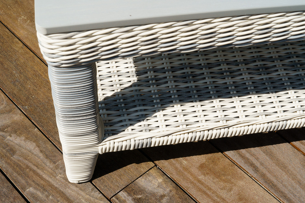 Кофейный столик из искусственного ротанга ВЕНЕЦИЯ (коричневый/серый)