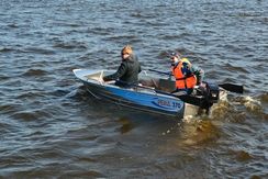 Катер Рейд 370