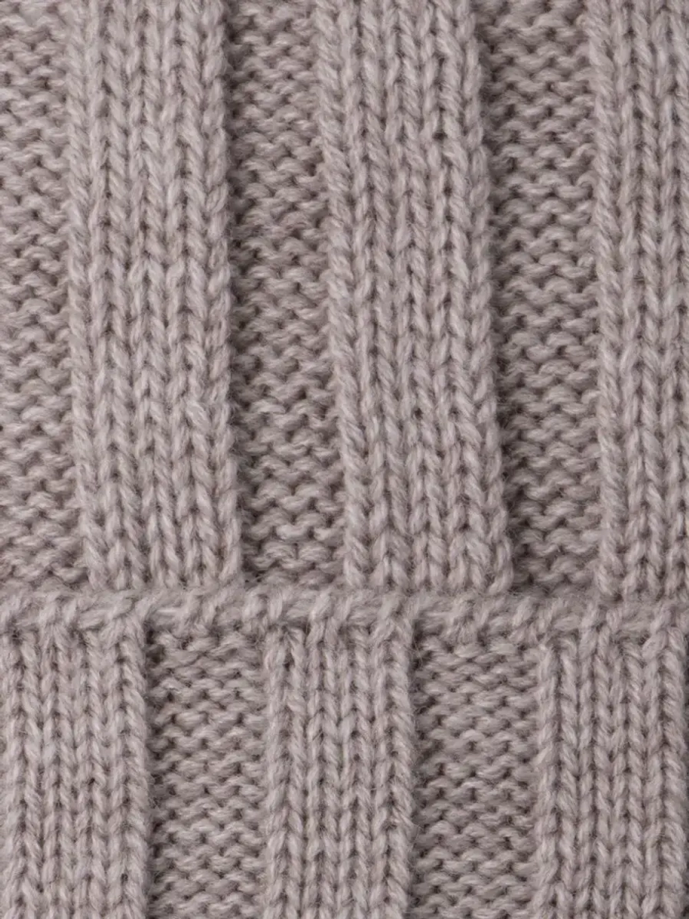 Шапка для мальчика осенняя вязаная и снуд