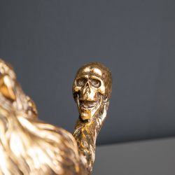 Бедный Йорик Бронза