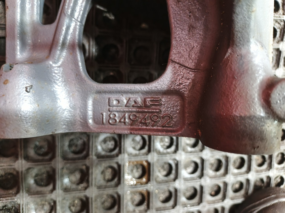 Кронштейн рессоры передней левый 2020г