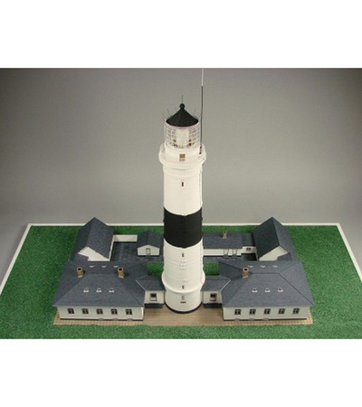 Сборная картонная модель Shipyard маяк Lighthouse Kampen with buildings (№74), 1/87