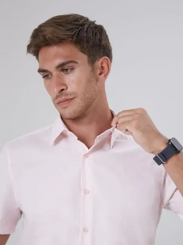 Рубашка приталенная SLIM FIT с коротким рукавом, бледно-розовая