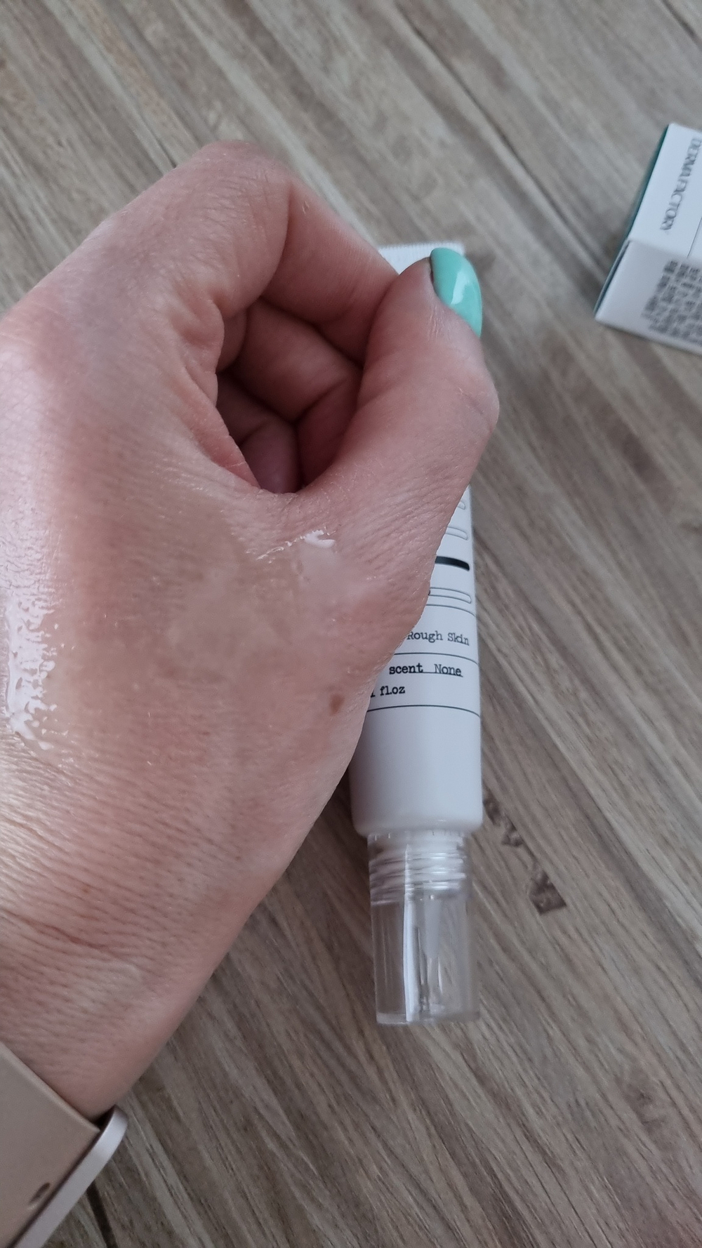 Cыворотка для лица с экстрактом центеллы и спикулами (8000 ppm) Derma Factory