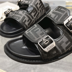 Fendi Feel Slides