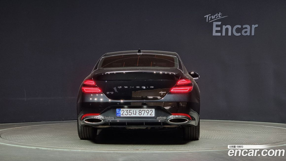 Genesis The New G70 Бензин 3.3T 4WD (03.2021)