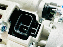 Генератор DAL018 LR250-517 101-026 4HG1, 4HK1 50A