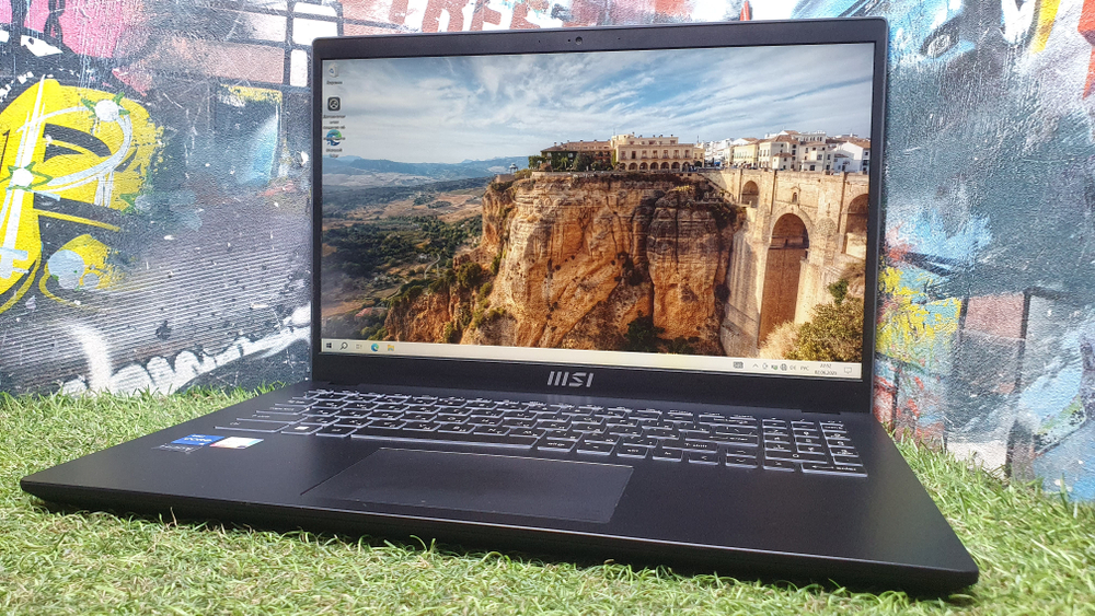 Ноутбук MSI i5-12/16 Gb/FHD/Modern 15 B12M-209RU 9S7-15H112-209/Windows 10