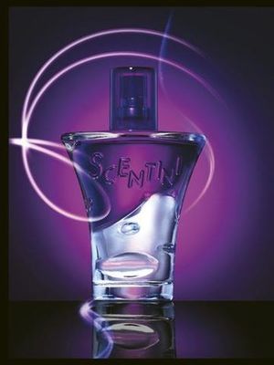 Avon Scentini Nights Purple Pulse