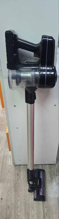 Ручной пылесос Starwind SCH9917 150Вт