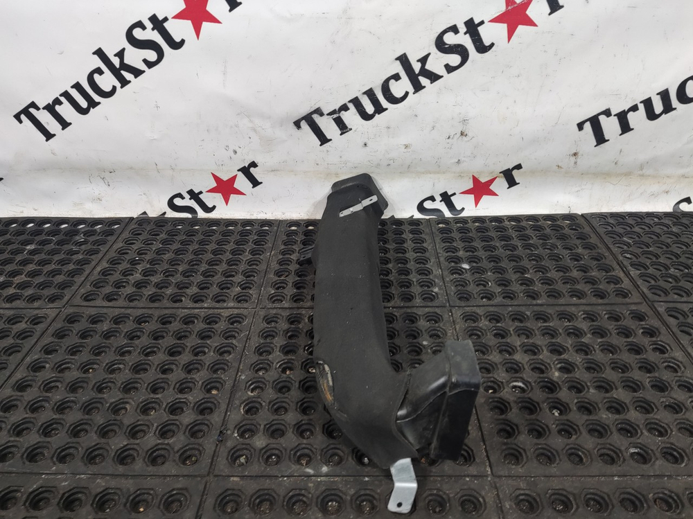 Воздуховод отопителя