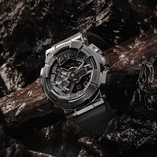 Наручные часы Casio G-Shock GM-110BB-1ADR