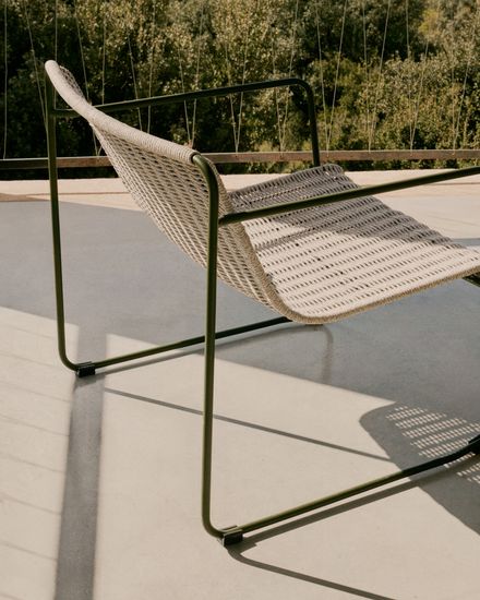 Кресло Maurina из оцинкованной стали зеленого цвета и серой веревки La Forma Испания