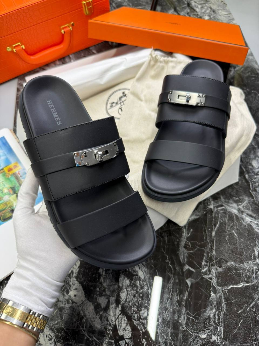 Шлёпанцы Hermes