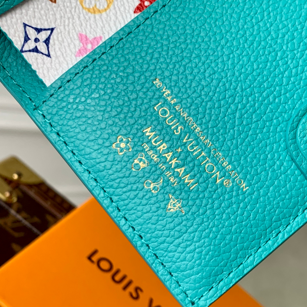 Louis Vuitton Lisa Wallet
