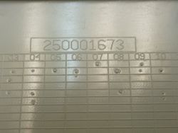 ARSL105 кт56 Нижняя декоративная панель для стиральной машины Hotpoint - Ariston 250001673 б/у