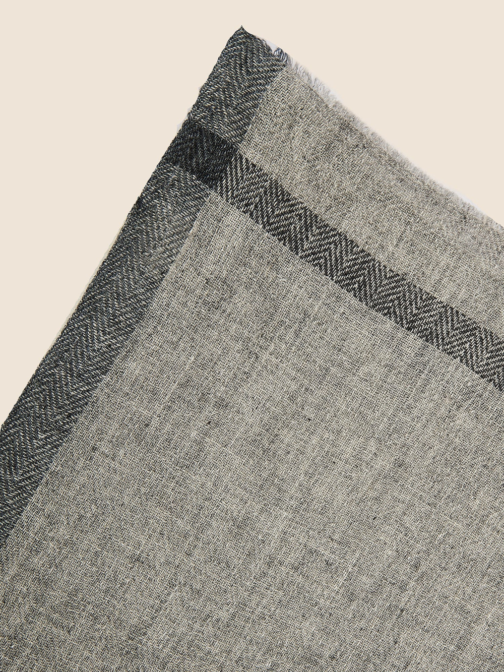 Шарф мужской PAUL TAYLOR