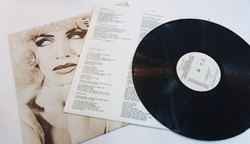 Винтажная виниловая пластинка Eurythmics Savage (Germany 1987)