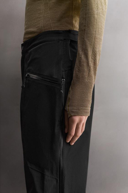 ZARA НЕПРОМОКАЕМЫЕ БРЮКИ SHELL ИЗ ВЫСОКОТЕХНОЛОГИЧНОЙ ТКАНИ, ЧЕРНЫЙ