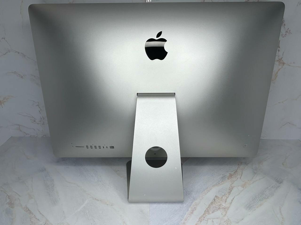 Моноблок Apple iMac 27. Конфигурация: i5-10500/8GB/256GB/Radeon Pro 5300 4GB/macOS/5K