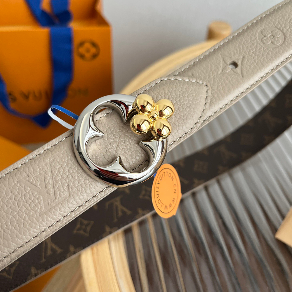 Ремень двухсторонний с узором