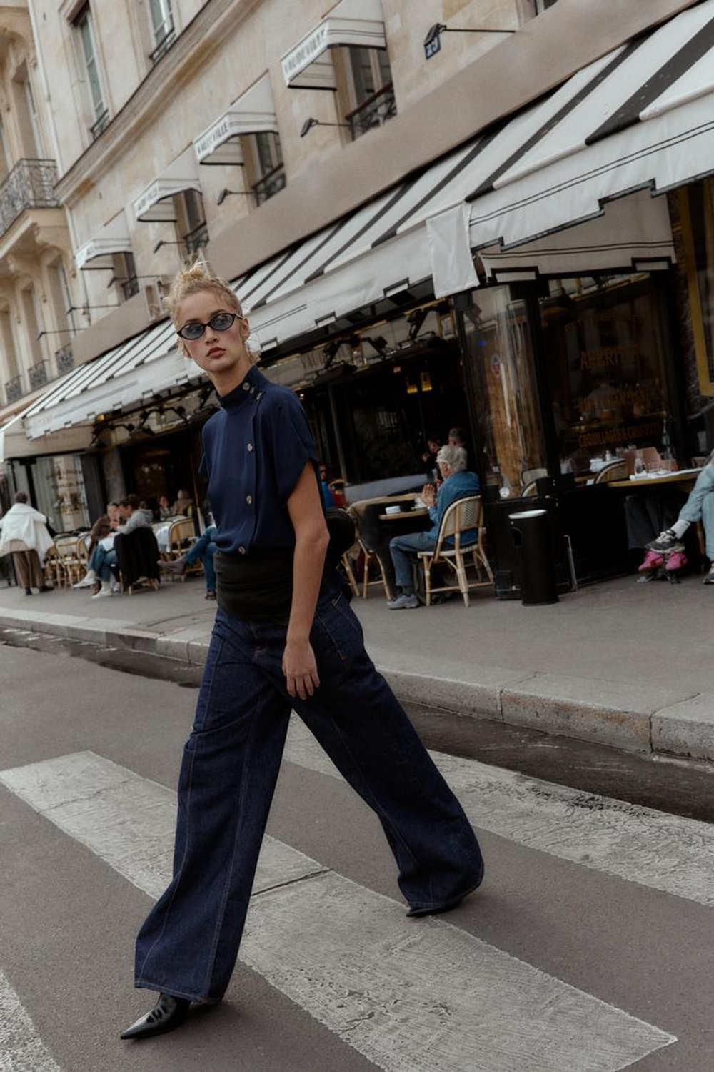 ZARA РУБАШКА С КОНТРАСТНЫМИ ПУГОВИЦАМИ, МОРСКОЙ СИНИЙ