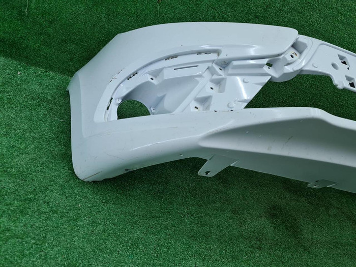 Бампер передний Lada Granta (2018-н.в.)