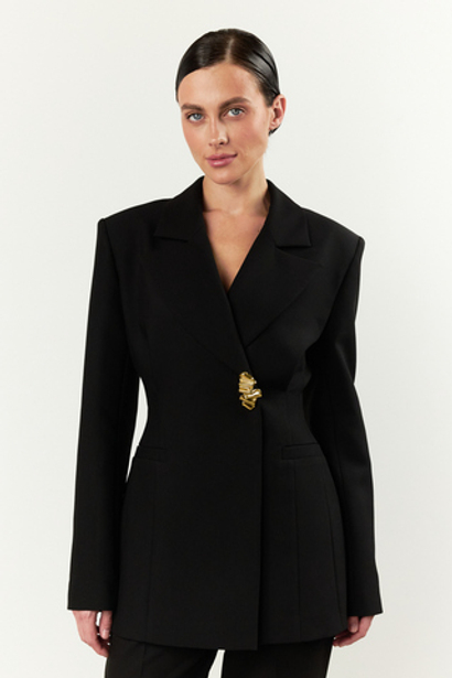 Пиджак приталенный черный