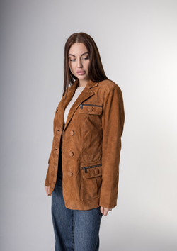 Пиджак из натуральной замши