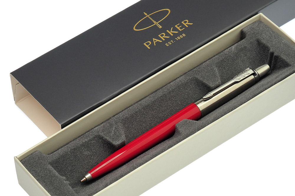Ручка шариковая "Jotter Red Chrome" Parker кнопочный механизм синяя 1мм корпус красный/хром пластик/сталь в подарочной упаковке