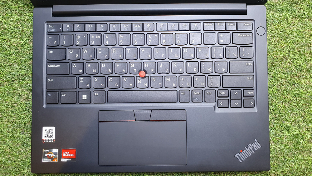 Ноутбук Lenovo Ryzen 7/40Gb/2K/ ThinkPad E14 G5 21JSS05C00/Windows 11
