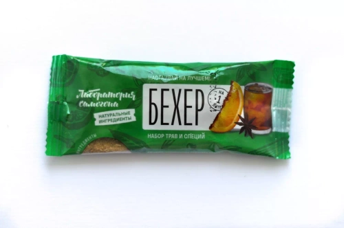 Набор специй и трав Бехер ликёр на 1л