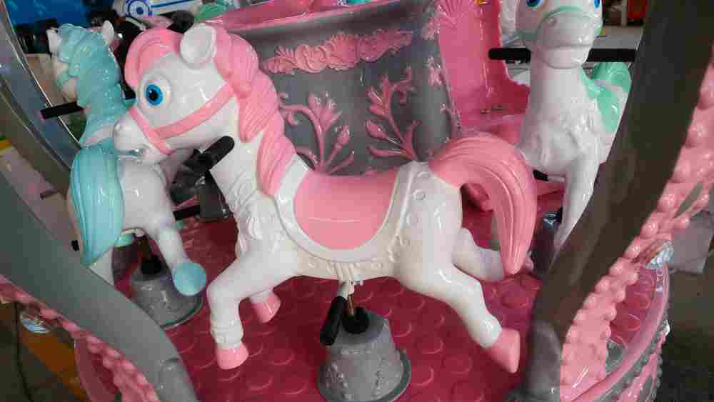 Детская электрическая карусель «Корона Принцессы» розовая, 8 мест