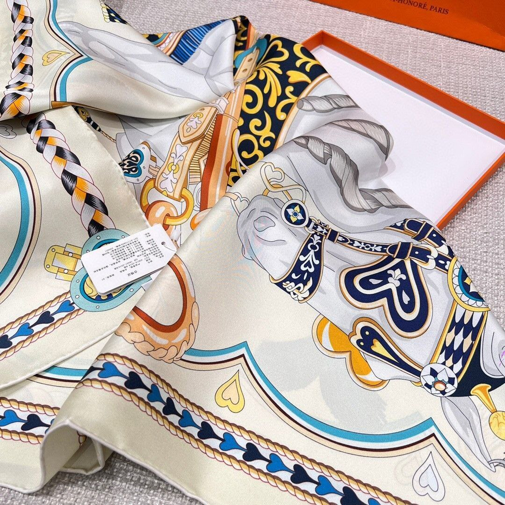 Платок Hermes