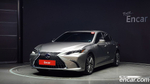 Lexus ES300h 7 Generation Executive (12.2021)
