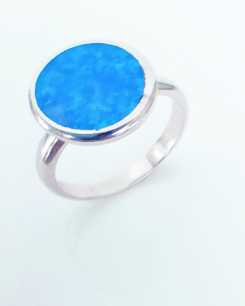 Кольцо Эстерелла 925 пробы, с родированием, с синтетическим опалом/Ф